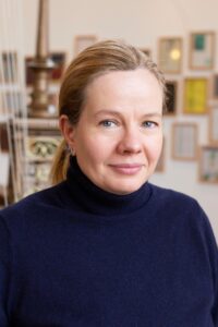 Dr. Anna Lindroos Cermakova